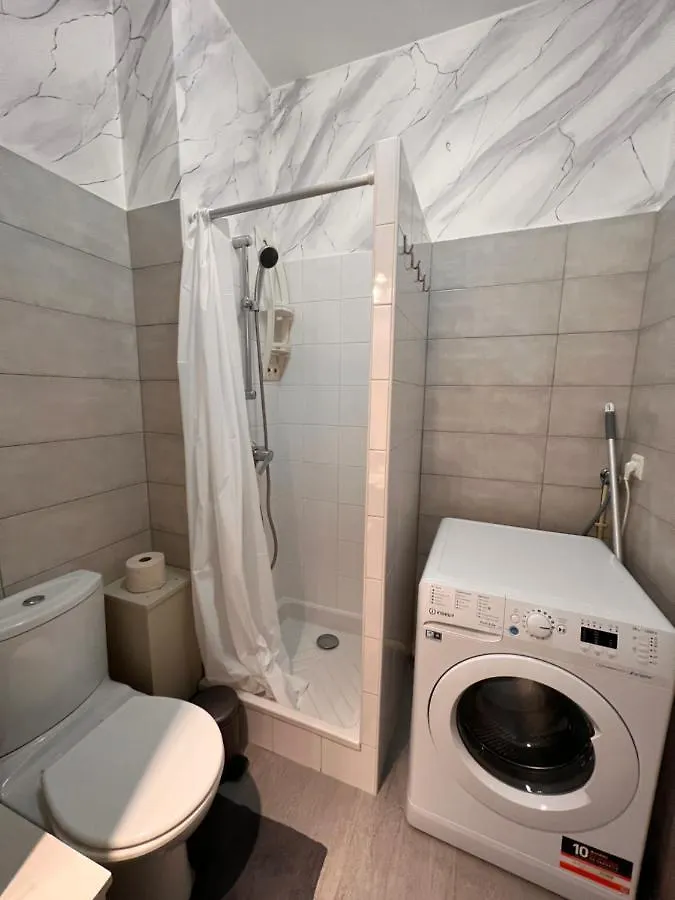 Studio Avenue Foch - Hala Paris Apartment